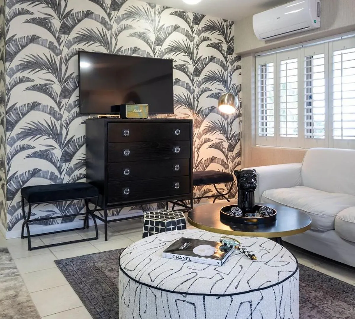 Clifton Yolo Spaces - Clifton Mansion Villa Apartment Cape Town
