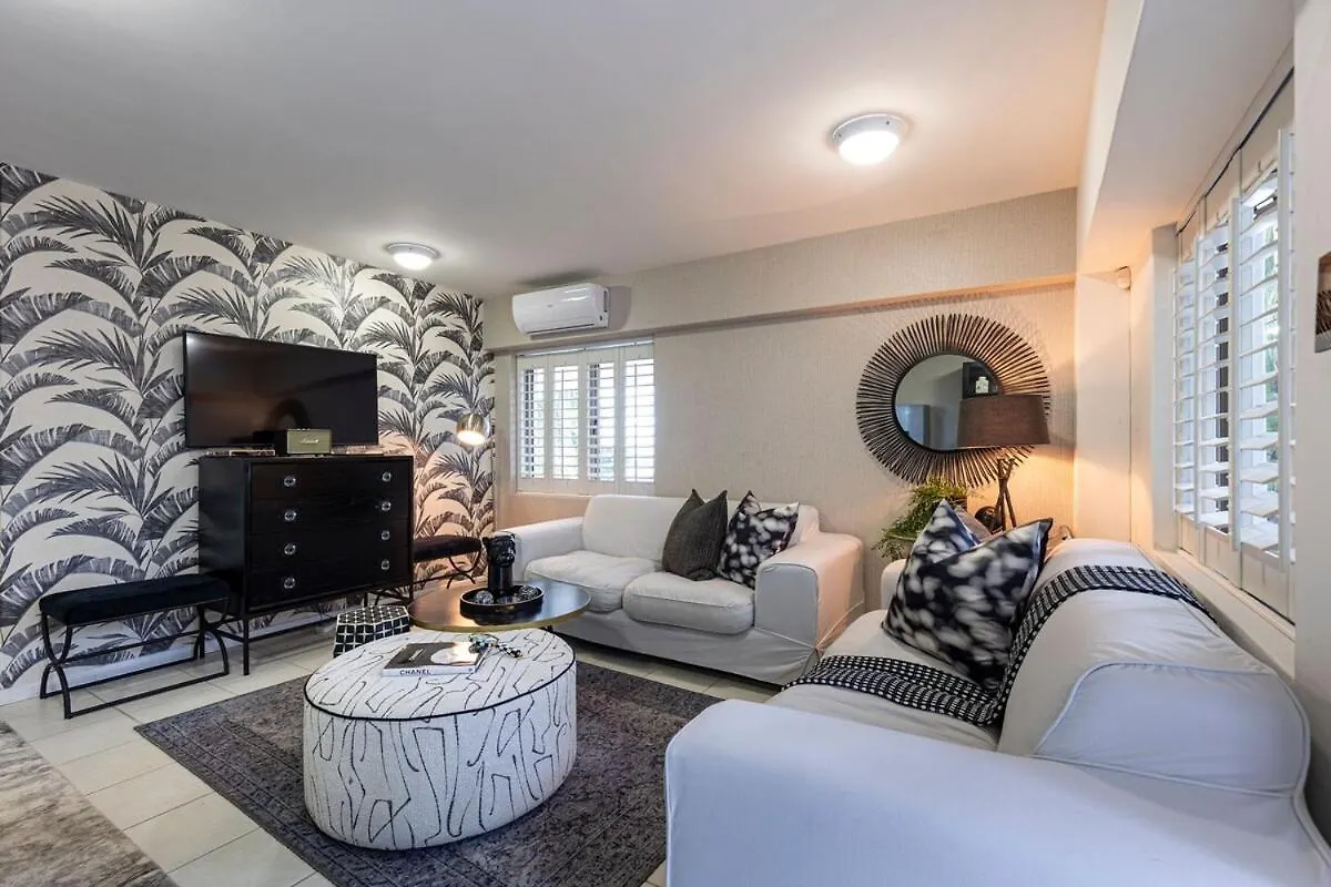 Clifton Yolo Spaces - Clifton Mansion Villa Apartment Cape Town South Africa